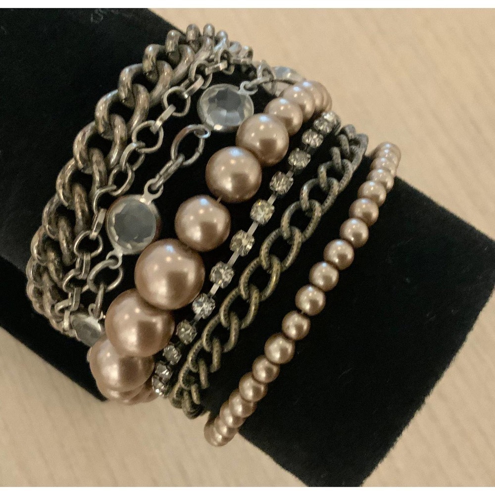 Pearl chain bracelet